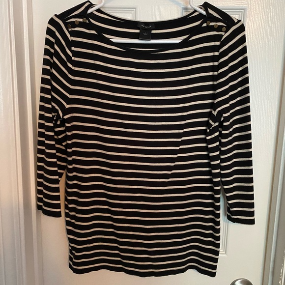 Ann Taylor Tops - 🌈Last Chance 4/1!!🌈Ann Taylor 3/4 sleeve top🌈